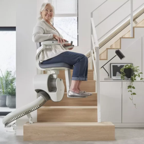 AccessBDD Flow X curved stair lift of San Francisco